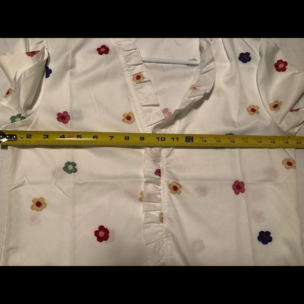 Blouse - Picture 5 of 5